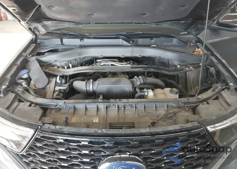 2021 Ford Explorer St z USA, uszkodzony, nr VIN 1FM5K8GC9MGC15481